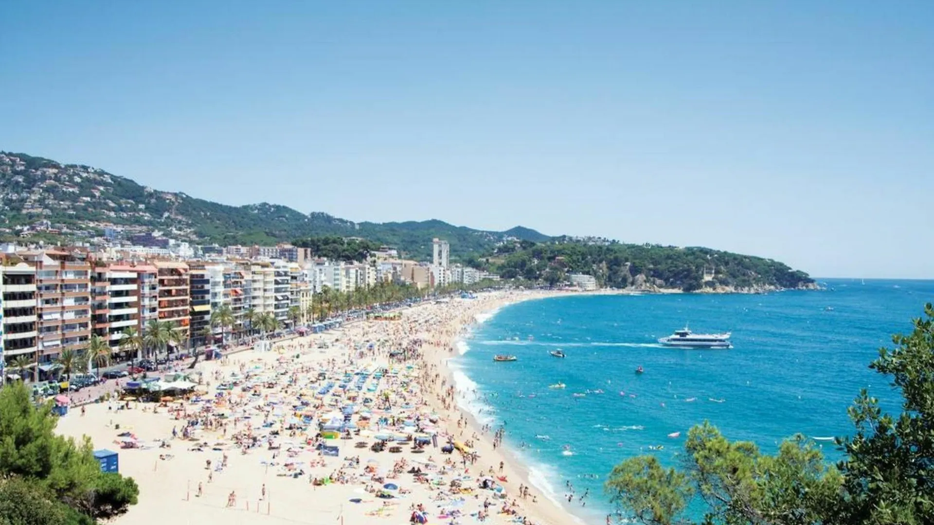 Villa In Lloret De Mar - 104813 By Mo Rentals Spain